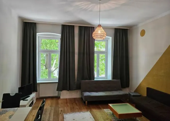 Imperial Flats Apartment *